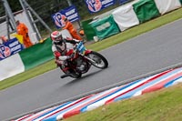 Vintage-motorcycle-club;eventdigitalimages;mallory-park;mallory-park-trackday-photographs;no-limits-trackdays;peter-wileman-photography;trackday-digital-images;trackday-photos;vmcc-festival-1000-bikes-photographs